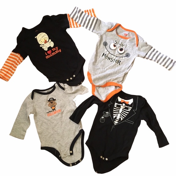 Other - 🎃$10!👻 Lot 4 Halloween Unisex Baby Onesies